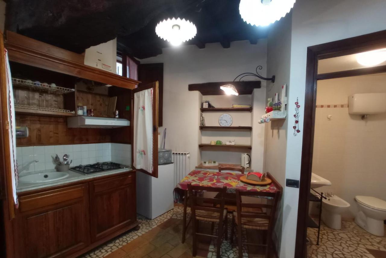 Casa Paola Apartment Сполето Екстериор снимка